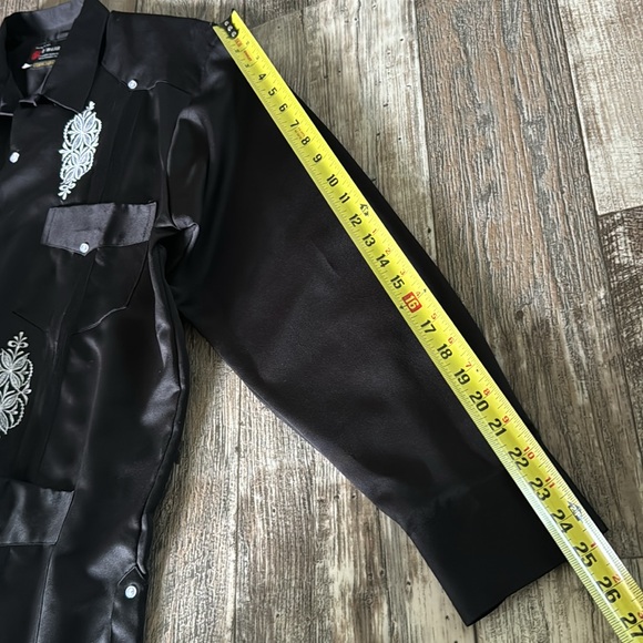 D’ MEJÍA COPACABANA MEN GUAYABERA,  SIZE 46, USA 12 - Picture 13 of 14